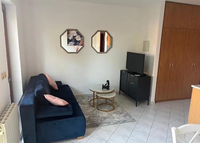Leona Apartman